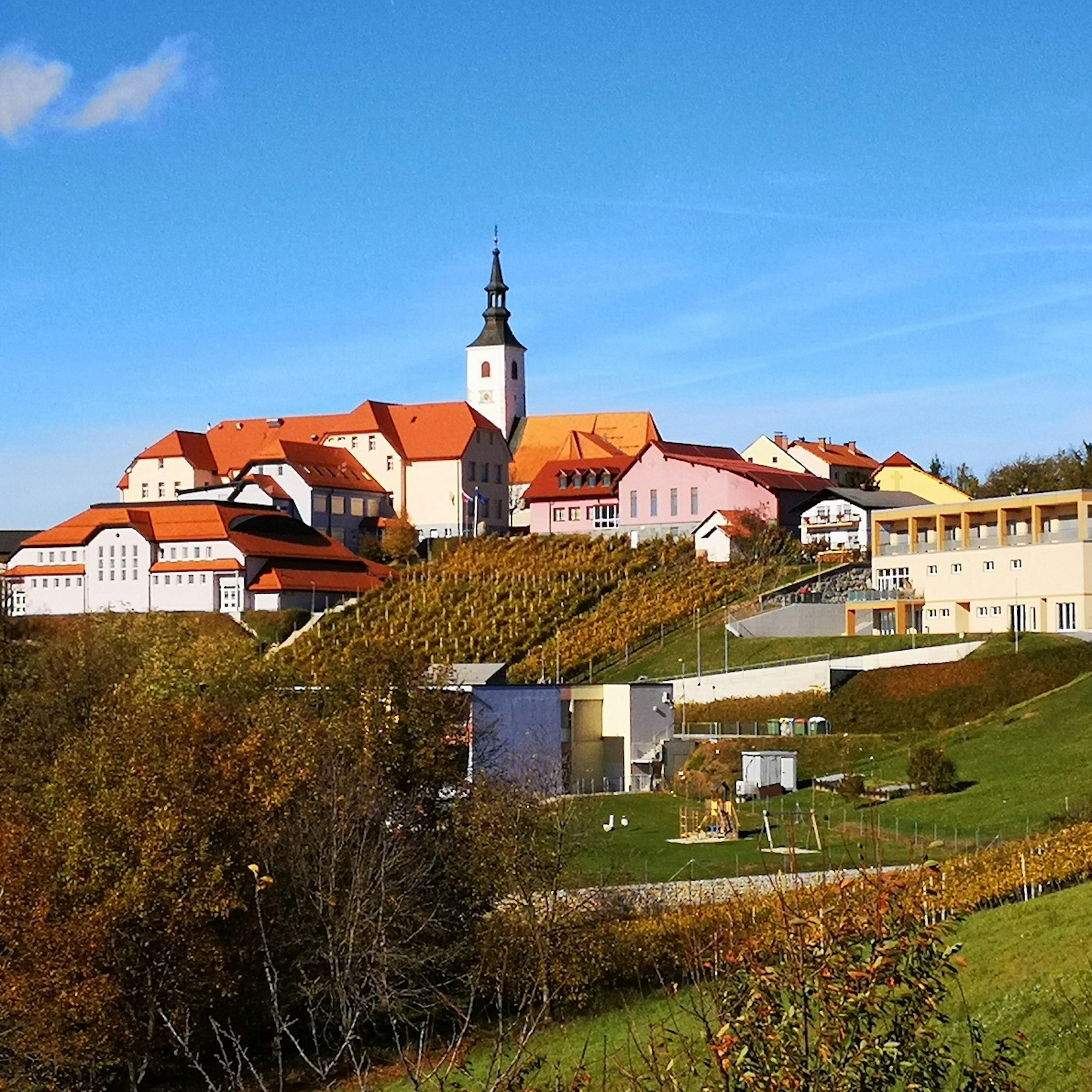 Destrnik